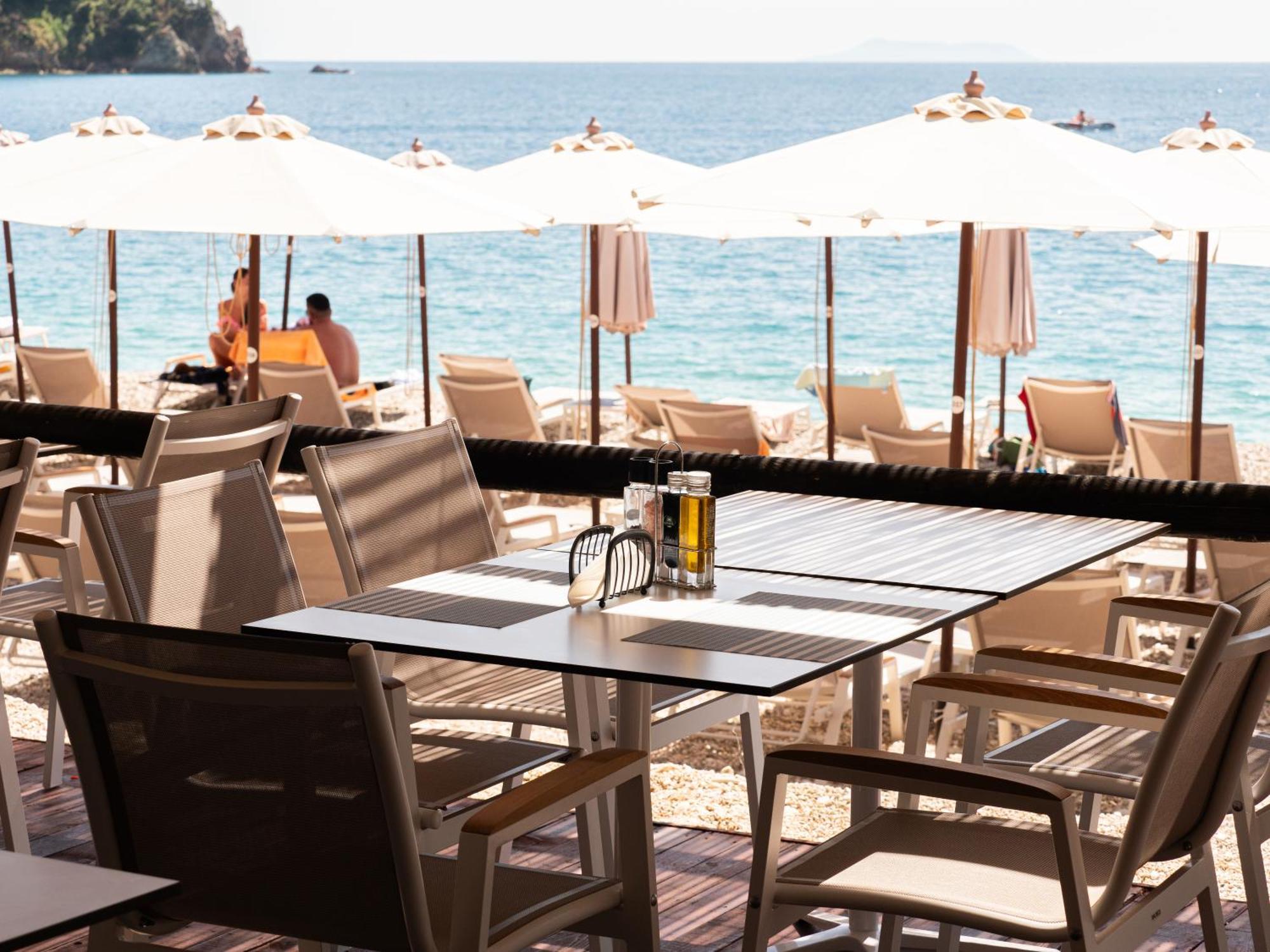 Nia Boutique Hotel By Rapo'S Resort Himarë Exteriér fotografie